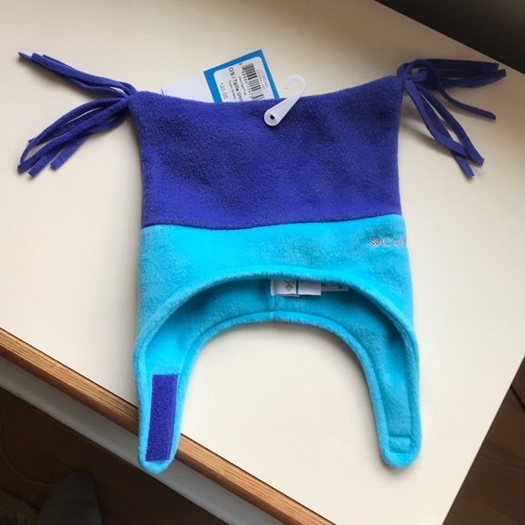 Infant Columbia fleece winter hat - Picture 3 of 3